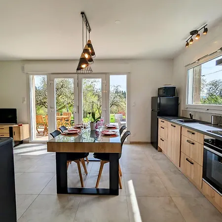Maison Neuve Et Paisible Avec Etang Prive, Terrasse Et Randonnees Aux Portes Du Pays De Salm - Fr-1-589-635 Holiday home Moyenmoutier